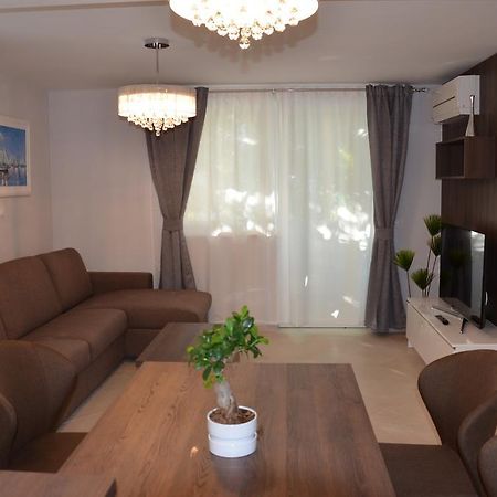 Apartments Mango Башка Екстер'єр фото