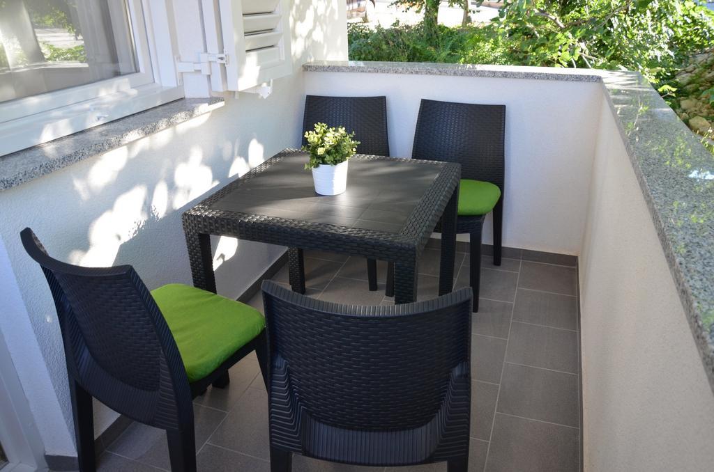 Apartments Mango Башка Екстер'єр фото