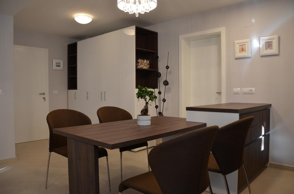 Apartments Mango Башка Екстер'єр фото
